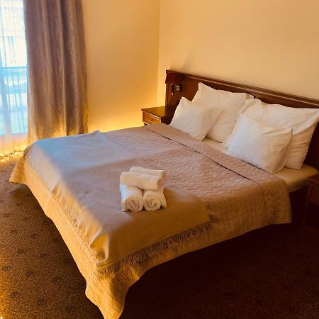 A01 Setany-Silverine Apartmanhaz-Orzoett Parkoloval Balatonfüred Zewnętrze zdjęcie