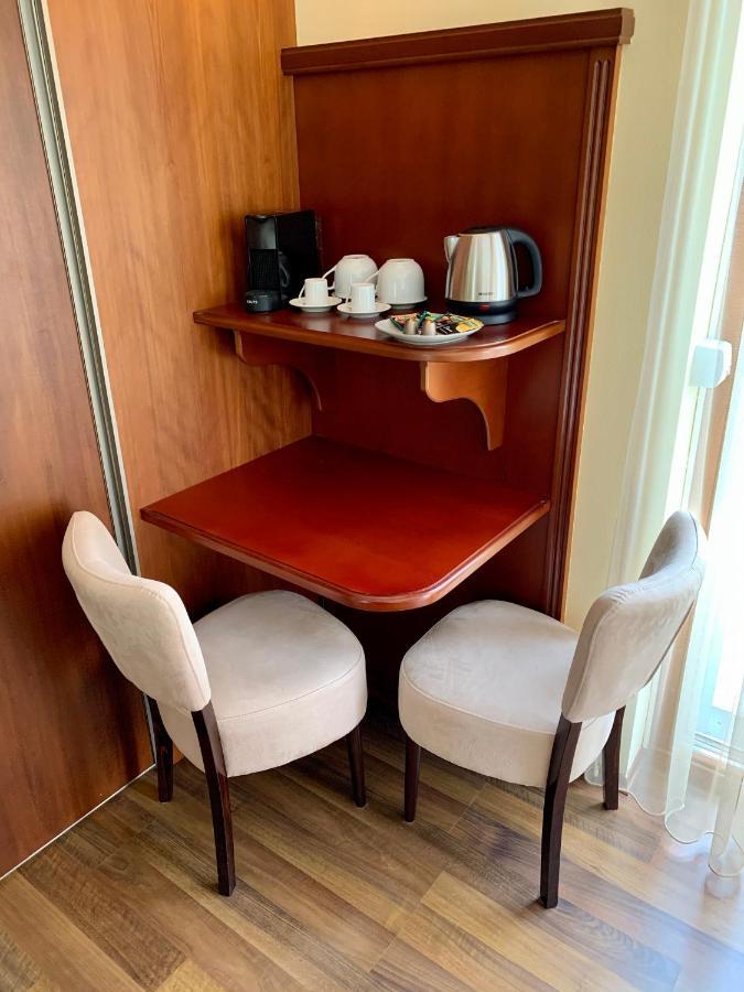 A01 Setany-Silverine Apartmanhaz-Orzoett Parkoloval Balatonfüred Zewnętrze zdjęcie
