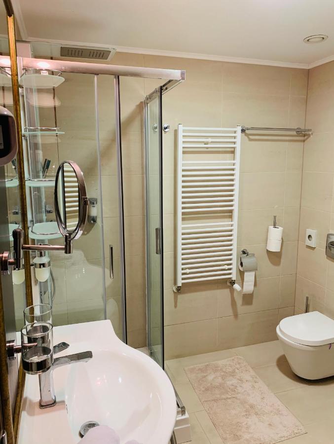 A01 Setany-Silverine Apartmanhaz-Orzoett Parkoloval Balatonfüred Zewnętrze zdjęcie